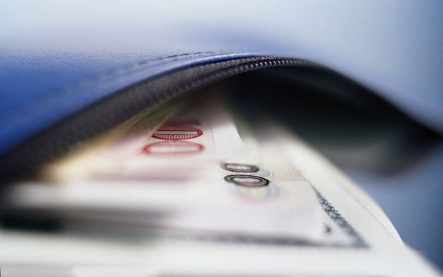 摩根大通CEO戴蒙批评特朗普：关税政策“过大、过猛、过激进”